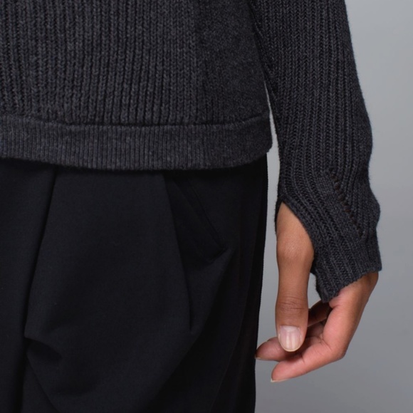 LULULEMON ATHLETICA THE SWEATER THE BETTER LIGHTWEIGHT LUXE KNITWEAR - Picture 5 of 13